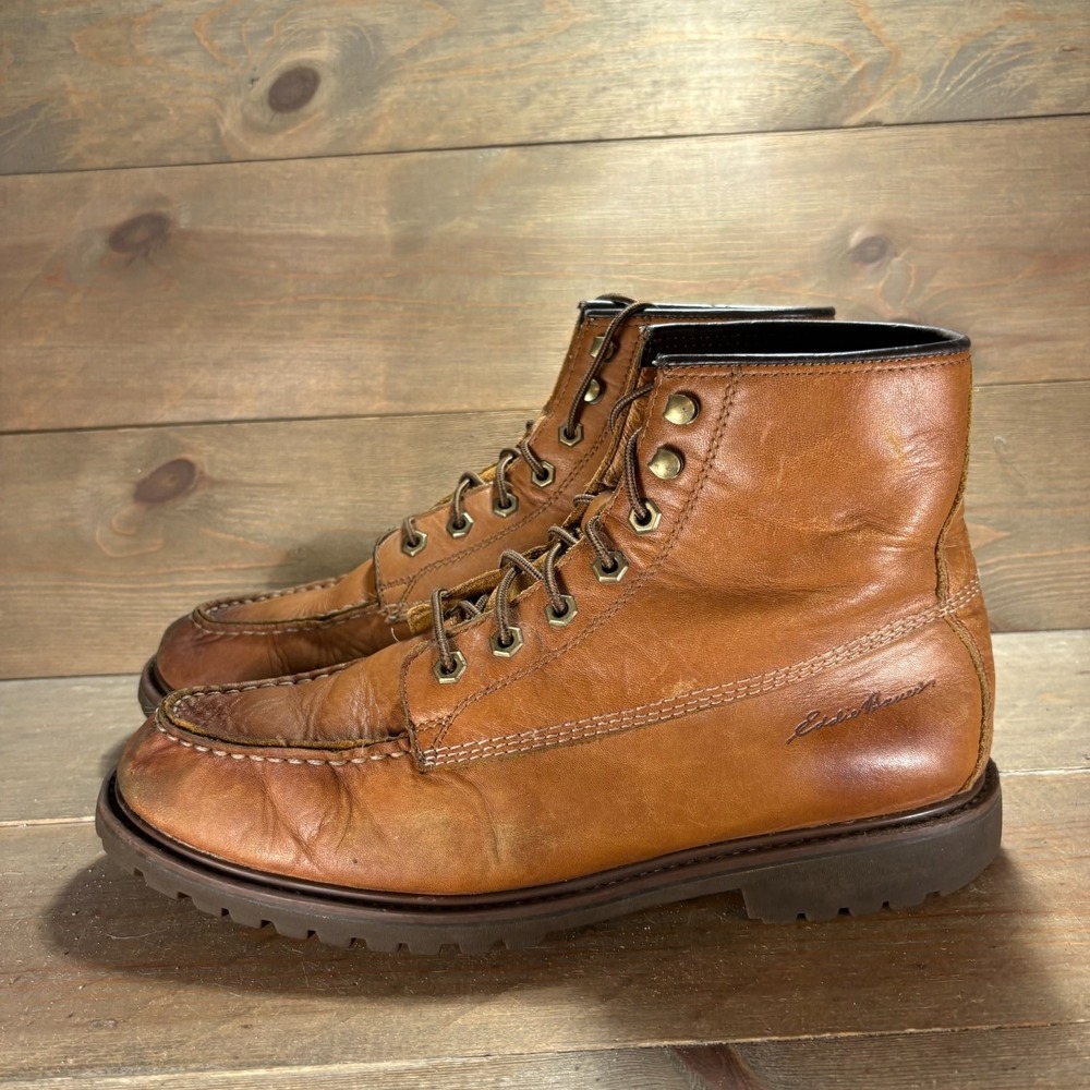 Eddie Bauer Mens size 11 shoes Brown Leather Moc Toe Lace Up Lug Sole boots